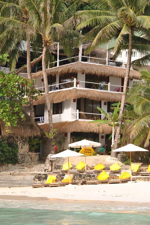 Artista Beach Villa Balabag  المظهر الخارجي الصورة